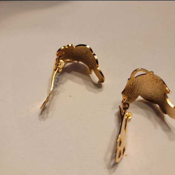 Vintage Cloisonne Butterfly Wing Clip On - Picture 4 of 7